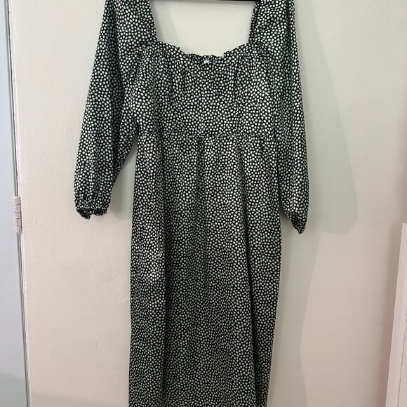 Green Floral Dress - Picture 2 of 6